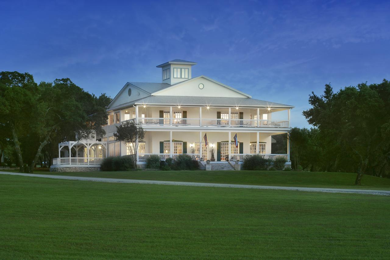 Rose Hill Retreat Aaa Four Diamond Inn Stonewall 外观 照片