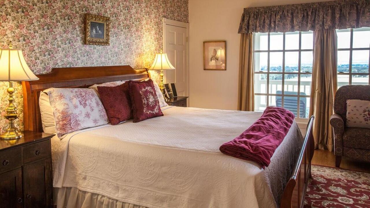 Rose Hill Retreat Aaa Four Diamond Inn Stonewall 外观 照片