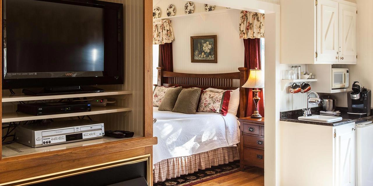 Rose Hill Retreat Aaa Four Diamond Inn Stonewall 外观 照片